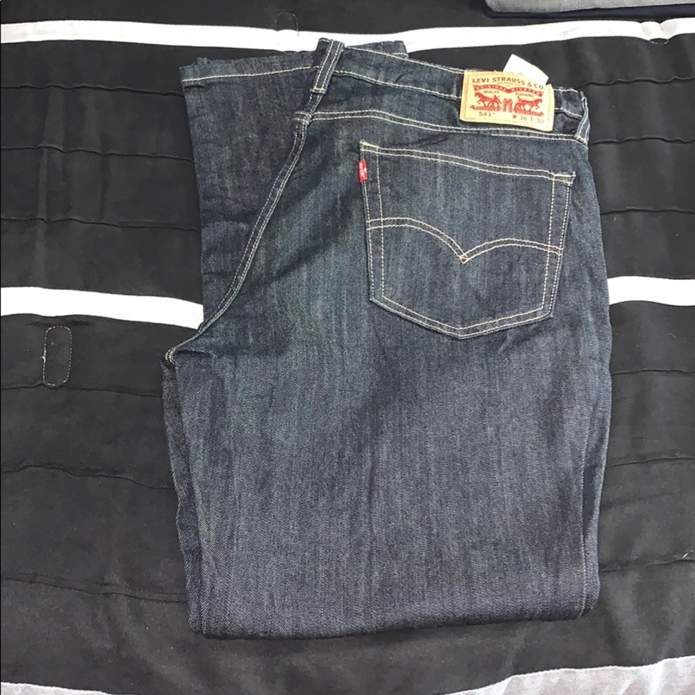 Men’s Levi 541 Athletic Fit Jeans